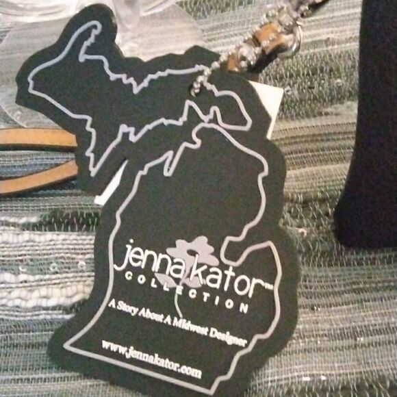 Jenna Kator  - Picture 2 of 4